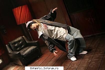 T0m - ce va place la el? - poy...faptul k nu jtie c ins dragostea...ma - Tom Kaulitz